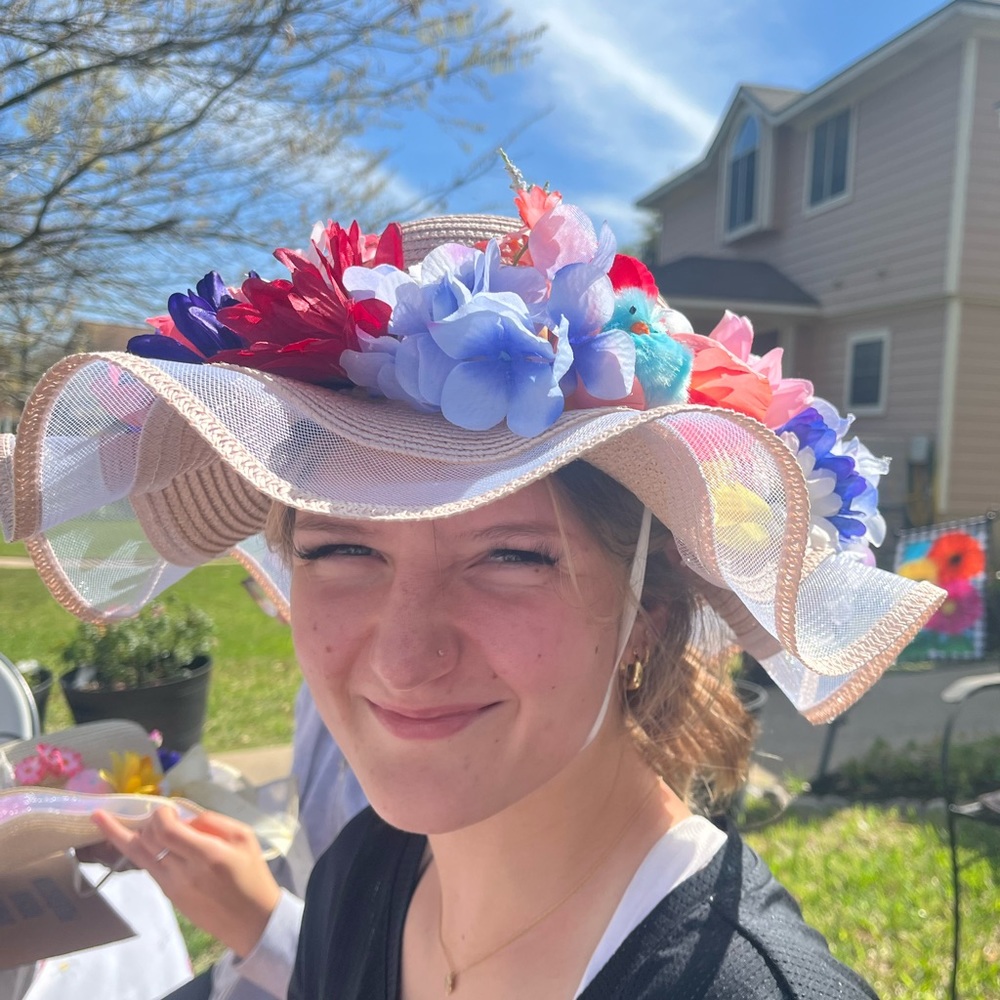 Meet your Posher, Ella